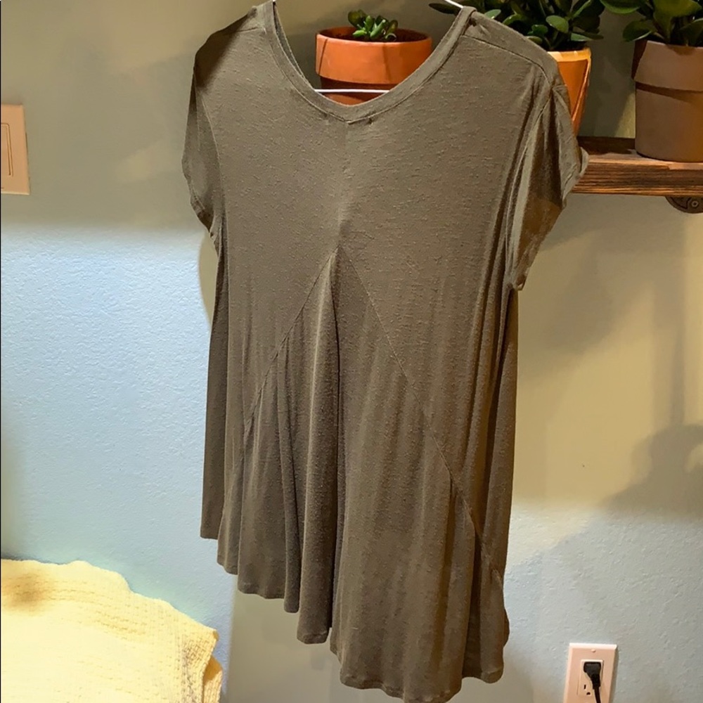 Green Long Tee - Picture 2 of 2